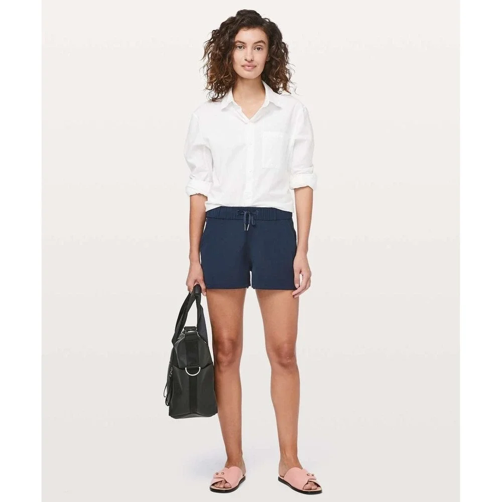 S01 Lululemon On The Fly Short *Woven 2.5